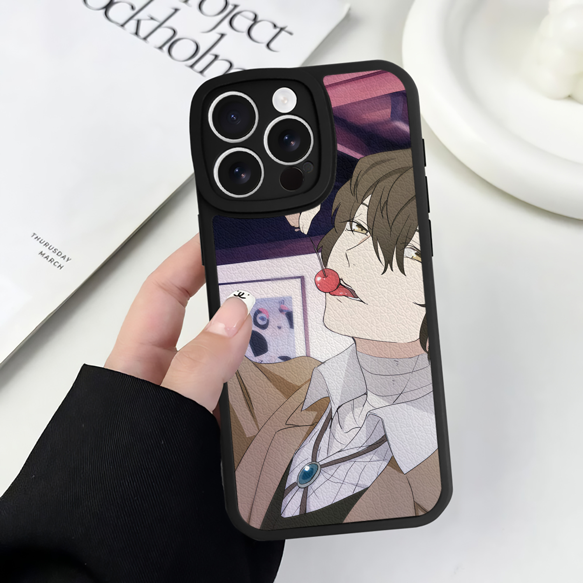 （画像用） 文豪ストレイドッグス Bungo Stray Dogs 【iPhone 16シリーズ対応】シリコンスマホケース（レザー調） 材質：シリコン